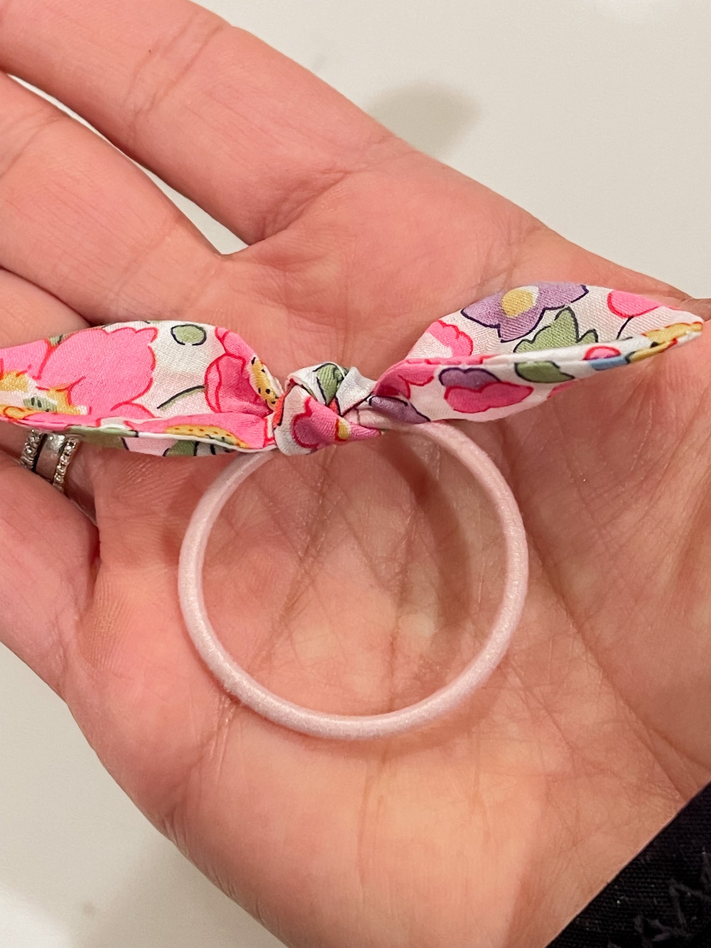 Small Bunny Knot Hair Elastics