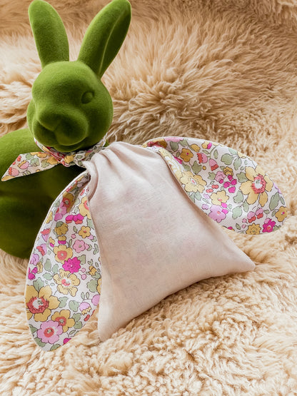 Liberty and Linen Bunny Knot Treat Bag