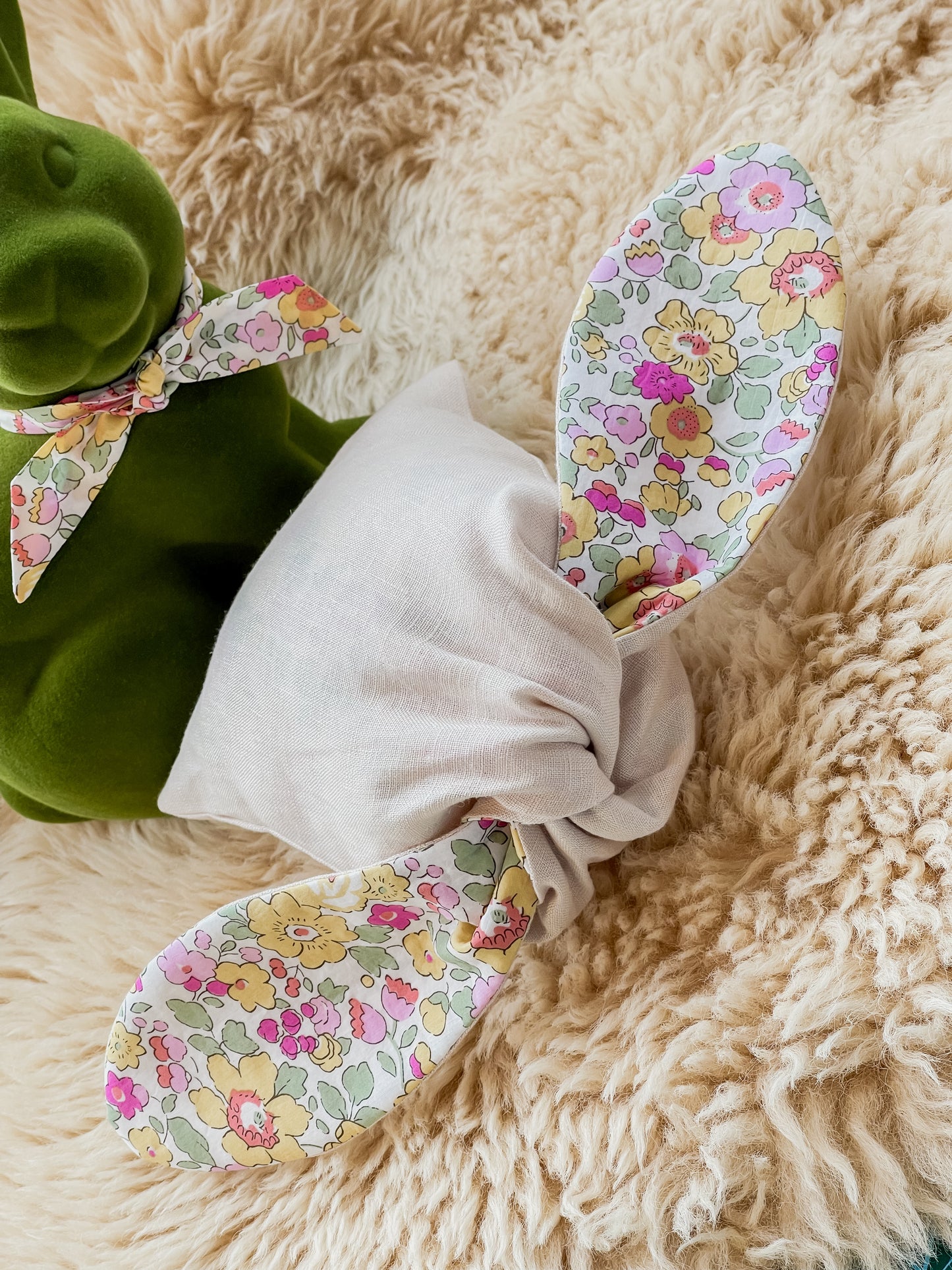 Liberty and Linen Bunny Knot Treat Bag